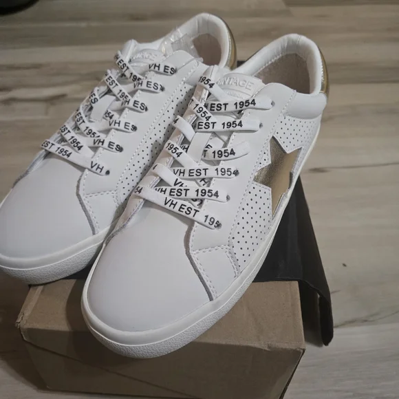 Vintage Havana White and Gold Star Athletic Shoes - Picture 1 of 6